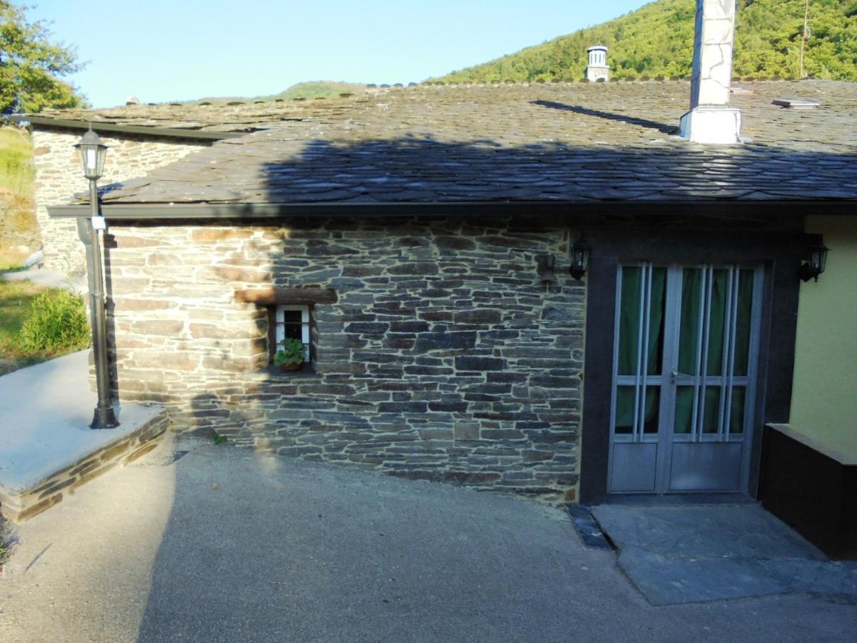 O Chalecino Samos
